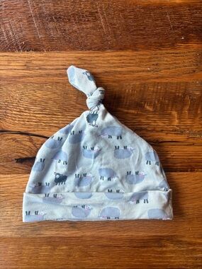 Hanna Andersson baby sheep hat xs
